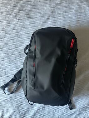 Pgytech oneMo backpack 22L unused new